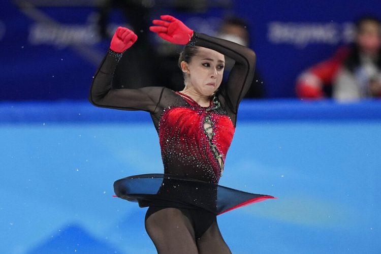 Kamila Valieva's falls leave her in 4th place